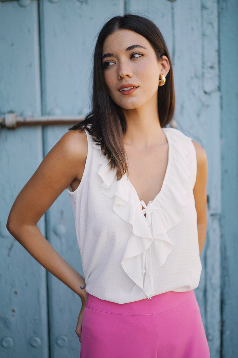 Blusa con volante cuello