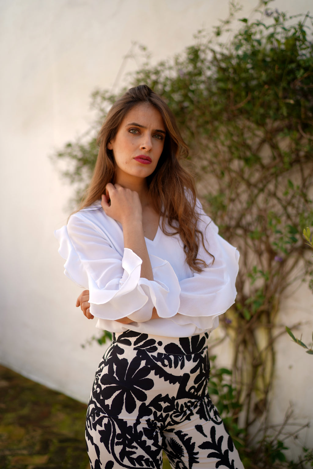 Blusa  mangas con volante lisa Blanco