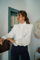 Blusa volante de pico