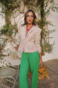 Chaqueta multicolor con pantalon liso