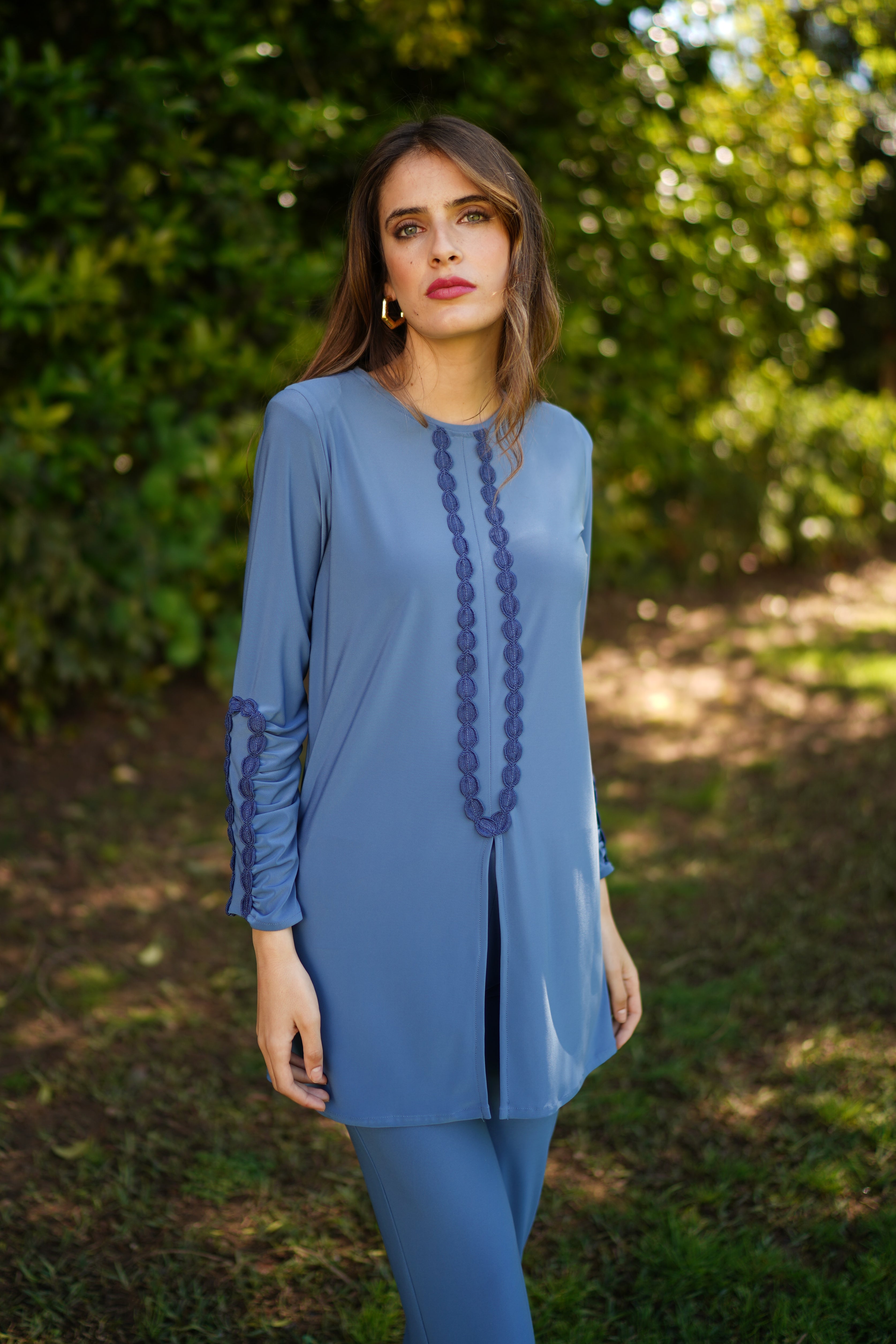 Conjunto con hondulina y pantalon liso