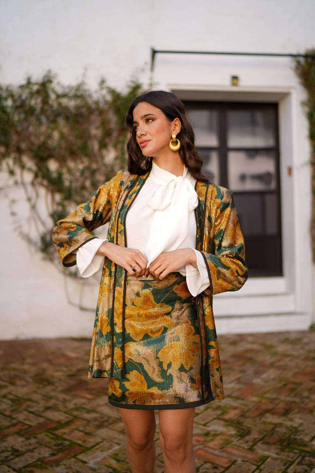 Falda lentejuelas corta estampada