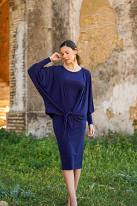 Vestido puños nudo y capa liso