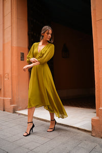 Vestido Manga Abertura Fajin Drapeado Marsala