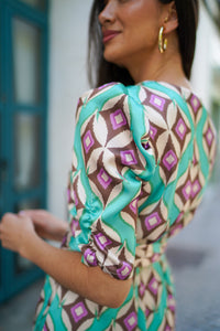 Vestido envolvente estampado