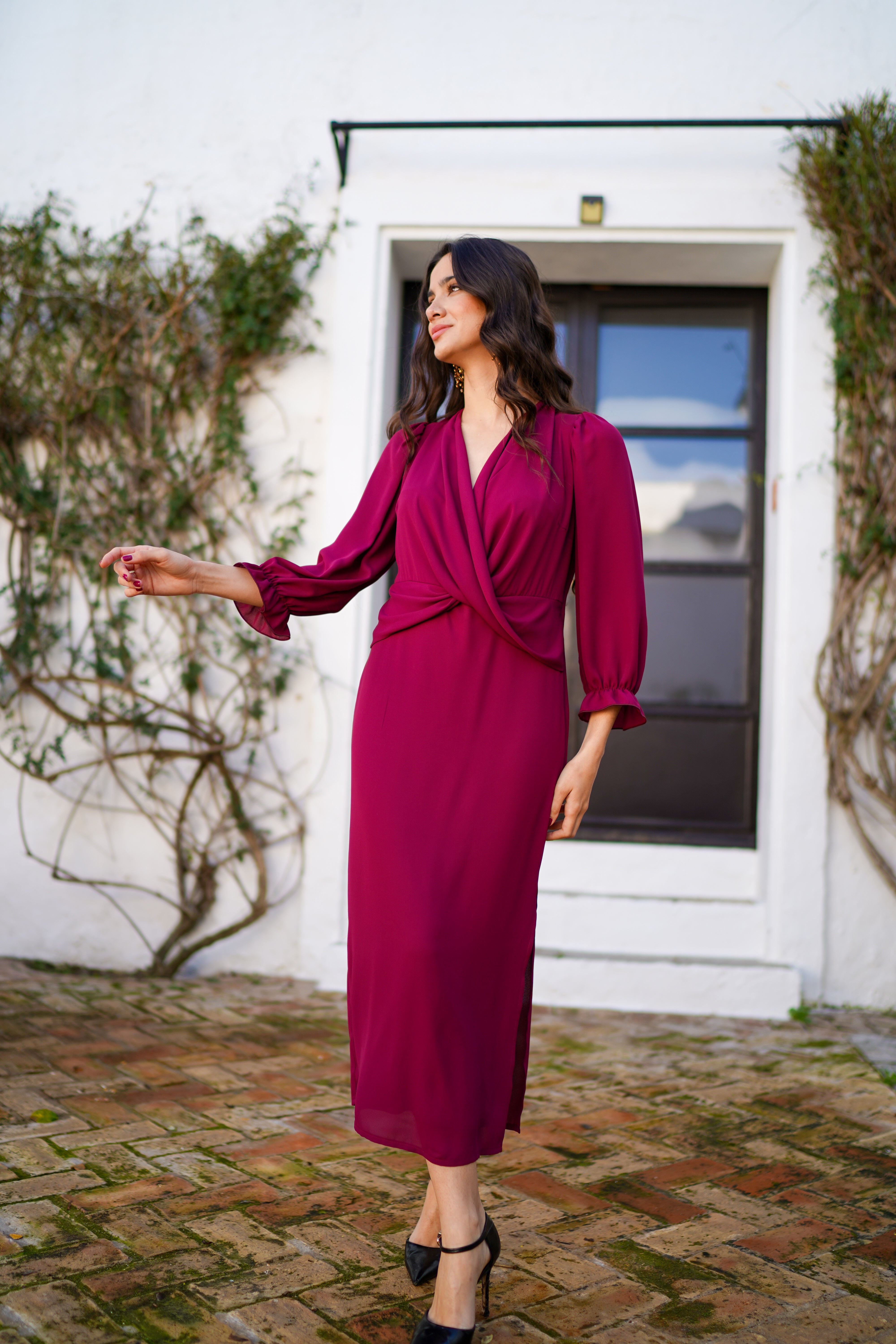 Vestido capelina nudo liso