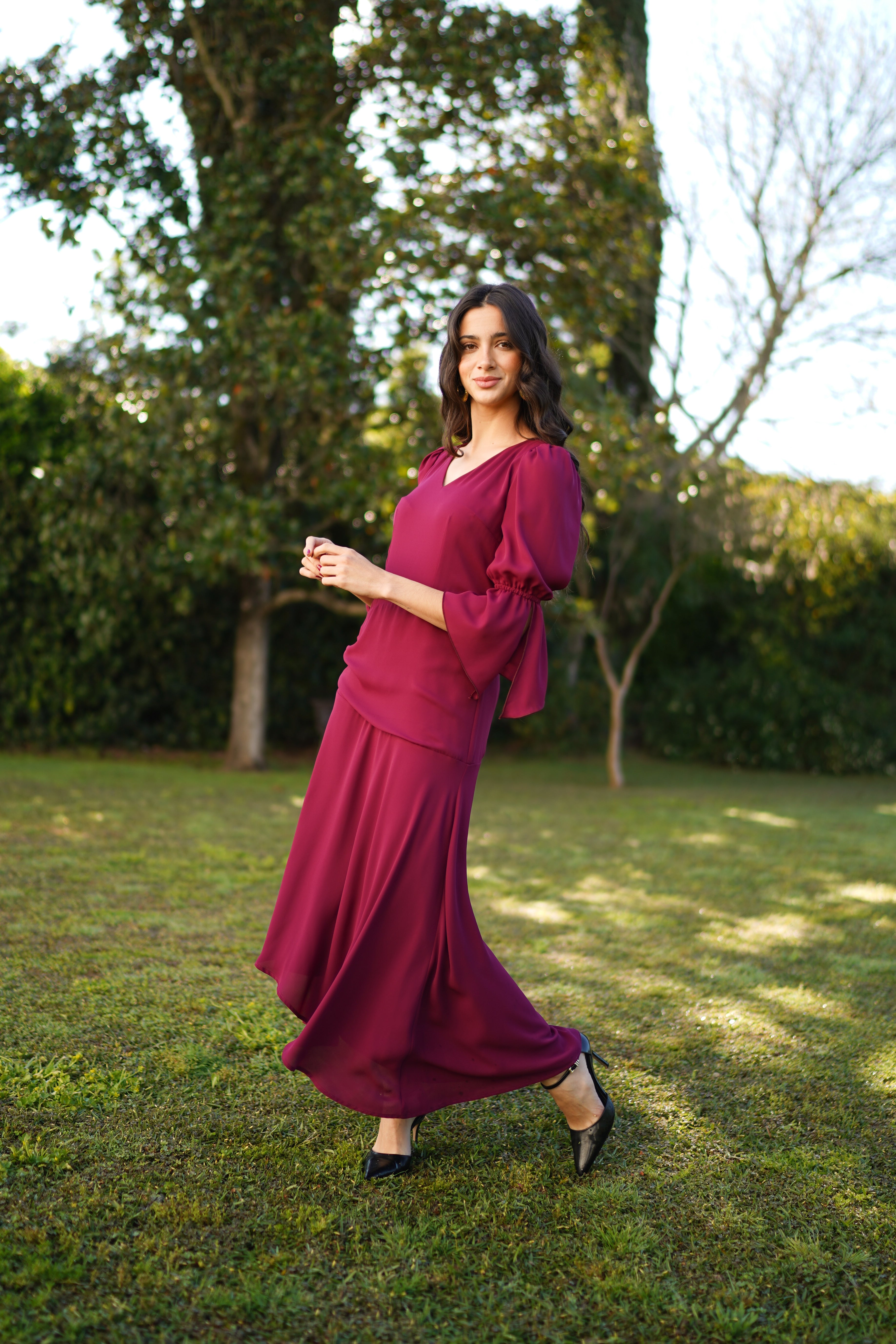 Vestido mangas pico liso