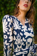 Vestido cruzado estampado