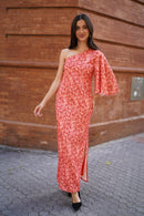 Vestido desigual manga trompeta